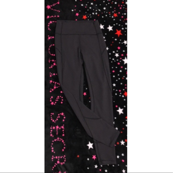 ✰ lululemon in movement tight 25” - trade:)) - Picture 3 of 3